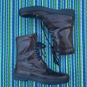 Tod’s Oxblood Boots